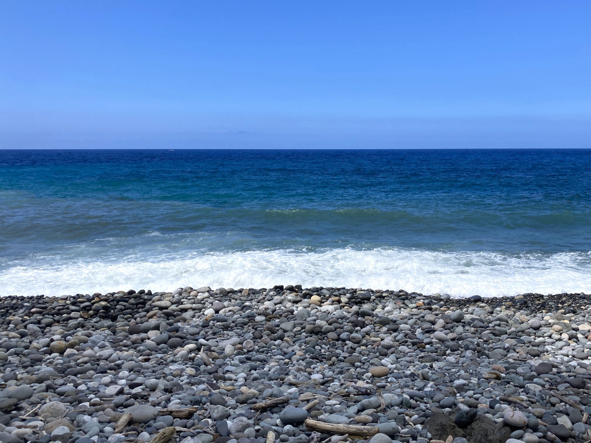 栂海新道ゴール地点の日本海